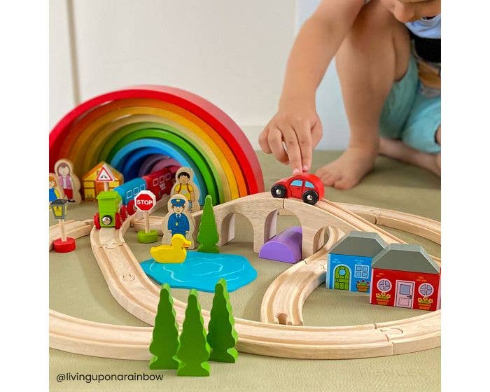 Figure of Eight Train Set